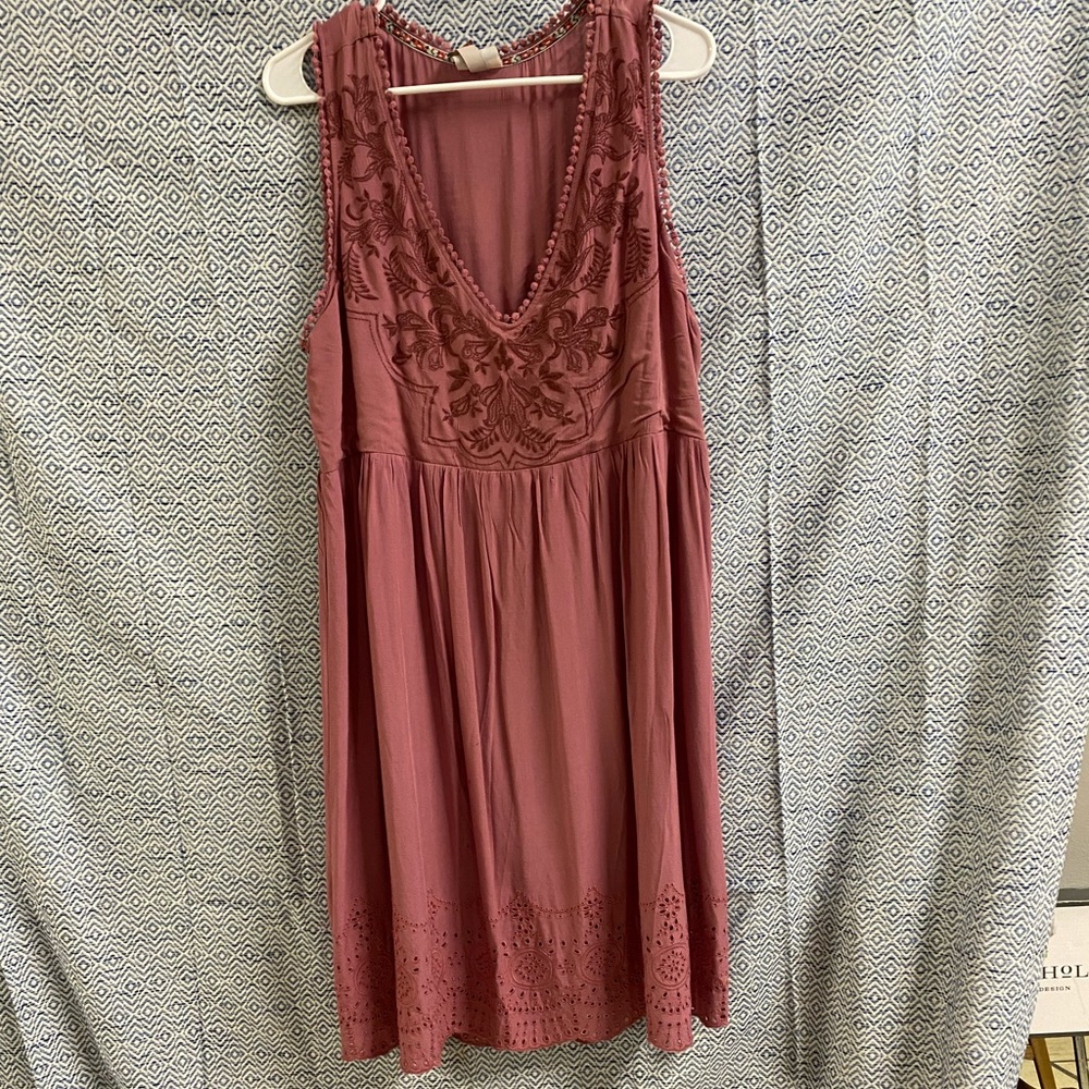 Knox rose v neck semi floral dress